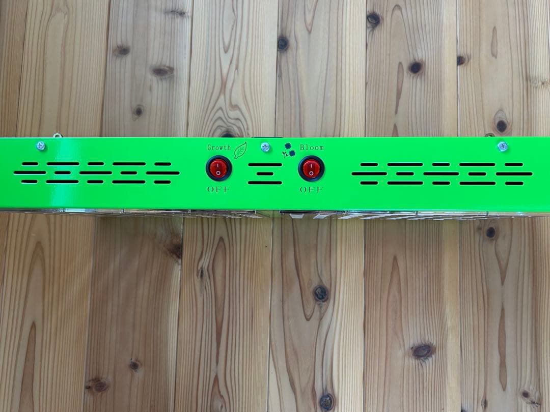 植物育成LED Mars Reflector 96