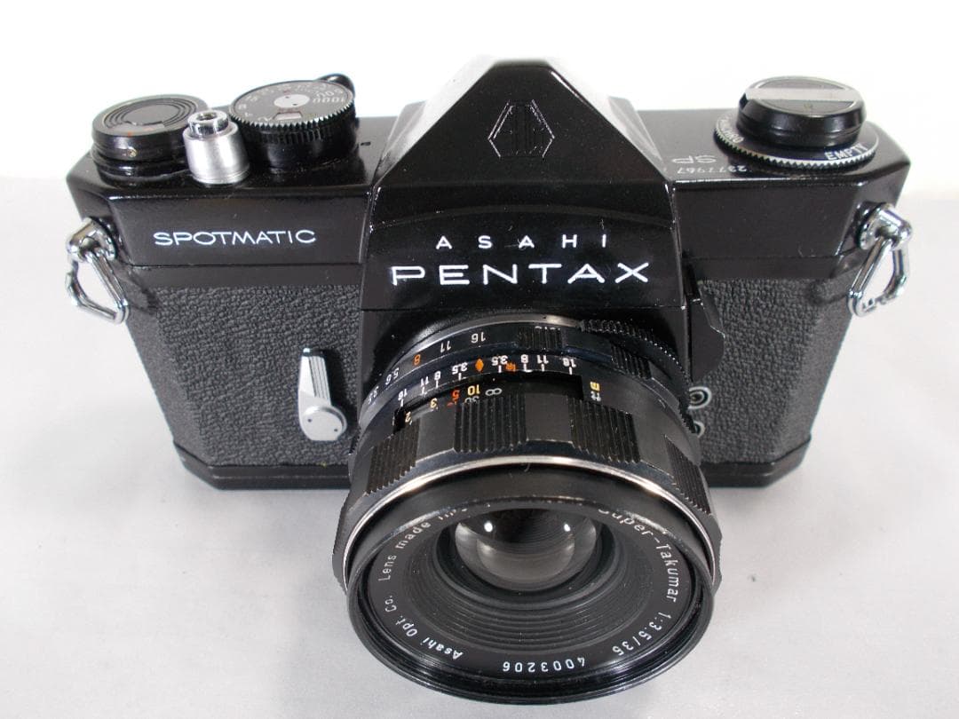 フィルムカメラ 整備済 完動品　Pentax SP　+ 広角レンズ　R142