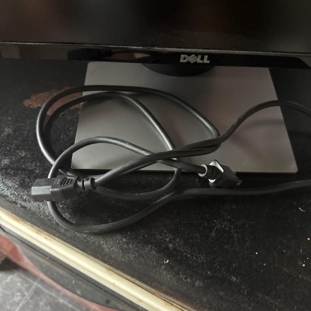 Dell ゲーミングモニター　S2817Q 27.9インチ 2ms/4K