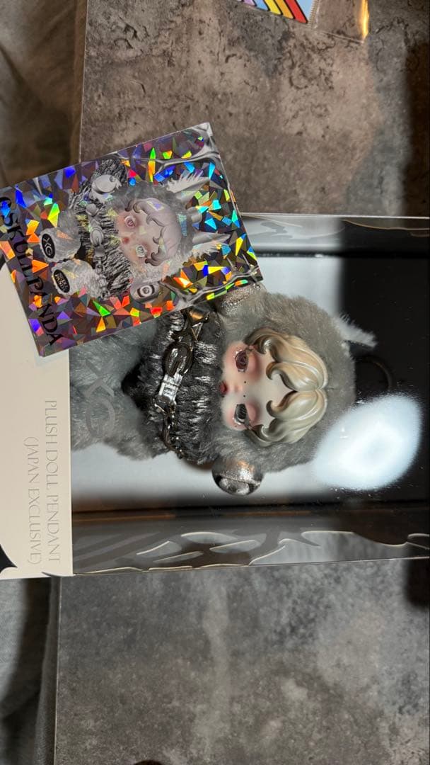 に*く様 SKULLPANDA XG コラボ　カード付き　日本限定