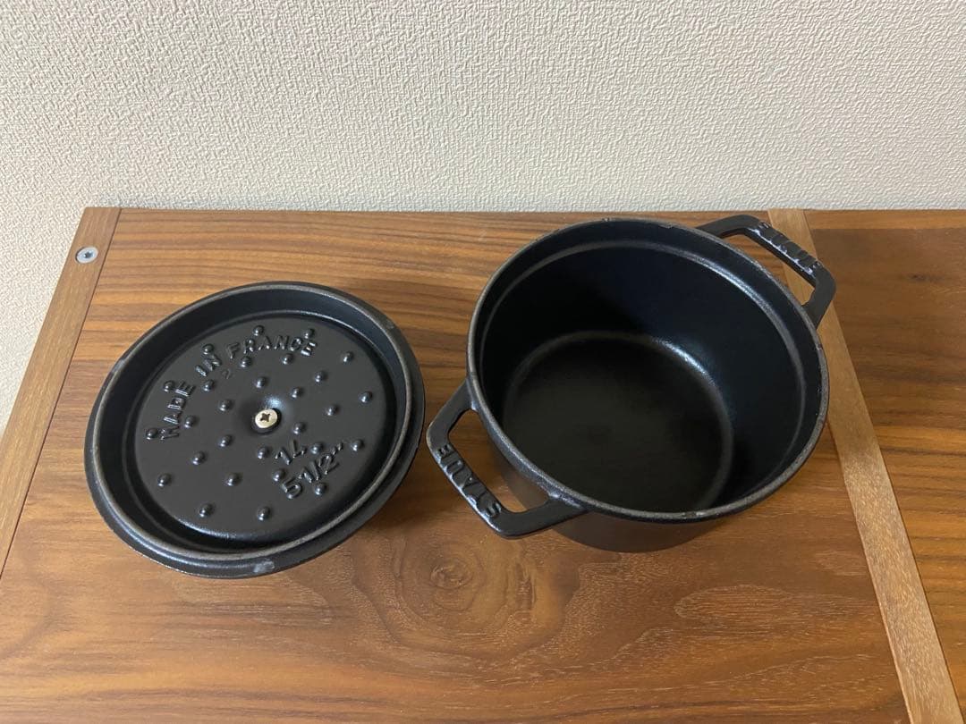 早い者勝ち‼️ STAUB ホーロー鍋 14cm ココット 黒 ブラック