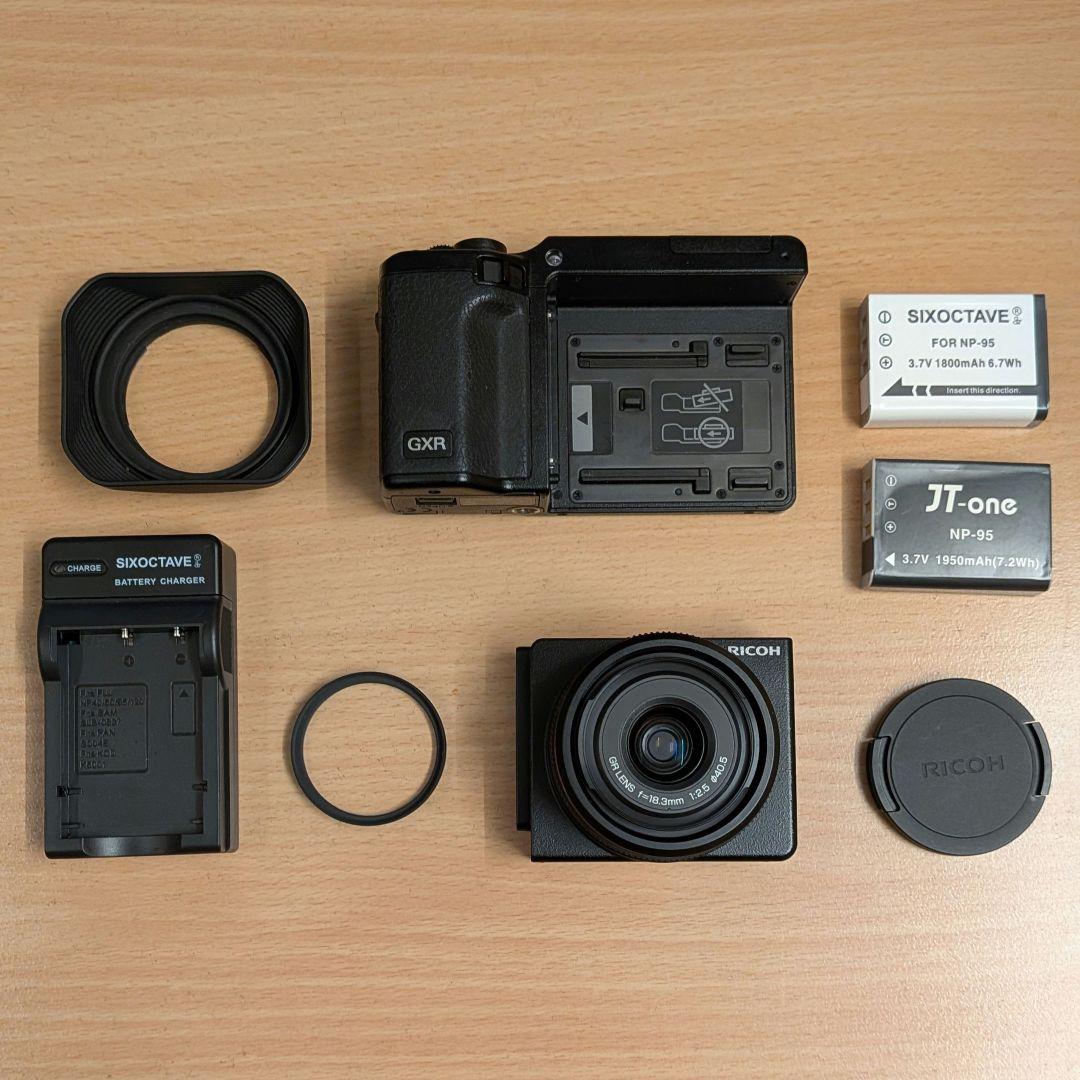 RICOH GXR ボディ + A12 28mm APS-Cレンズセット