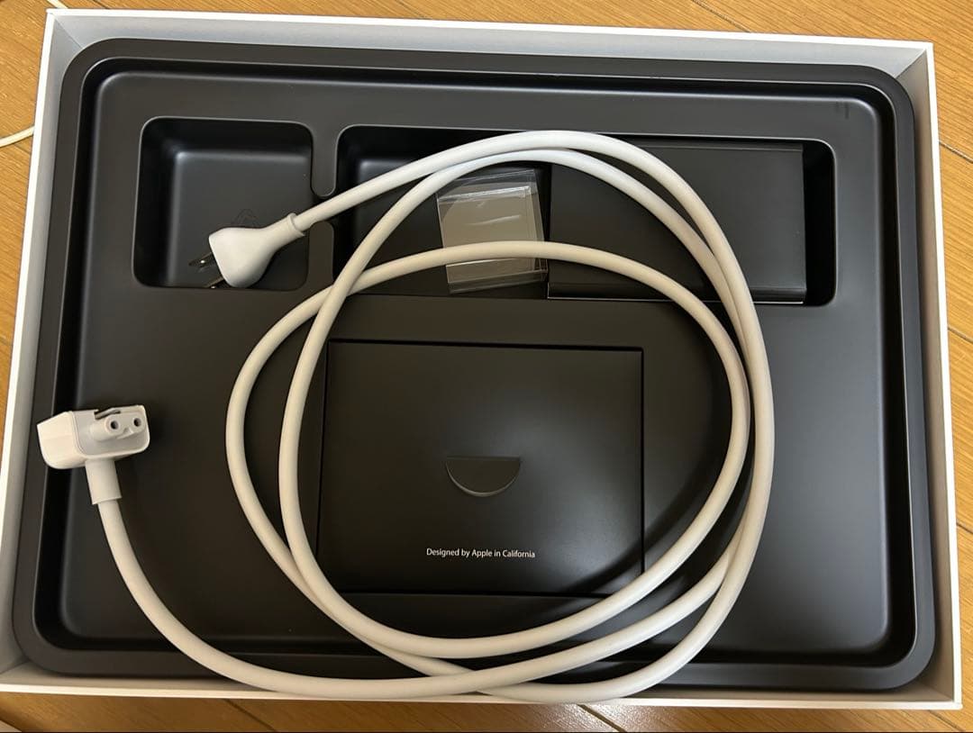 MacBook Air 13インチ 2017 メモリ8GB / SSD128GB