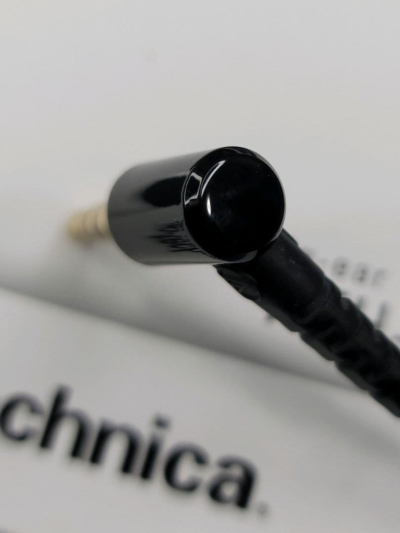 イヤホン audio-Technica Sound Reality ATH-CKR90