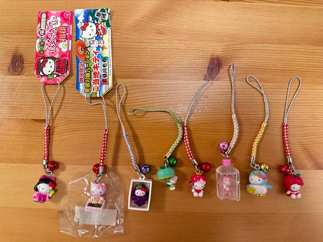 ※専用【バラ売り可】 ご当地キティ等　ストラップ