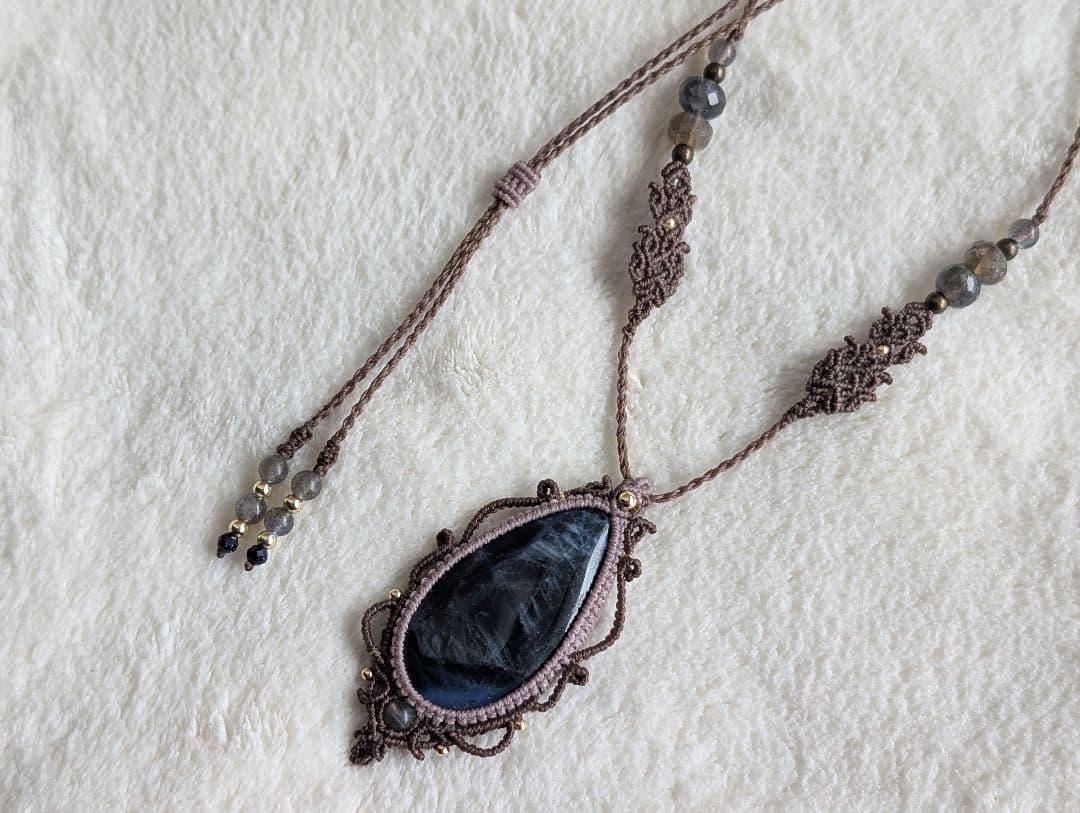 マクラメネックレス ソーダライト