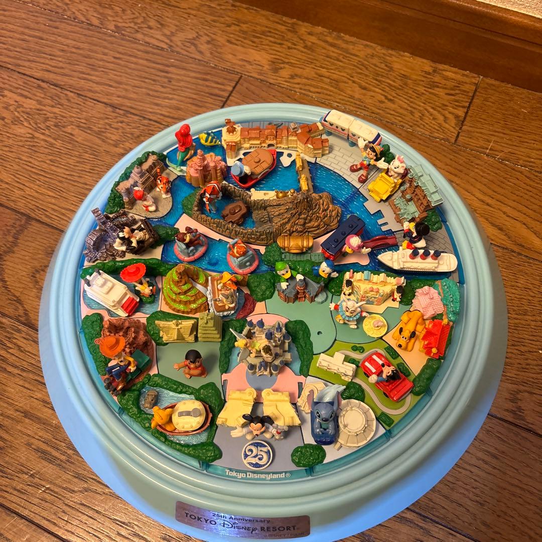 東京ディズニーリゾート 25周年記念 フィギュア✨欠品有り