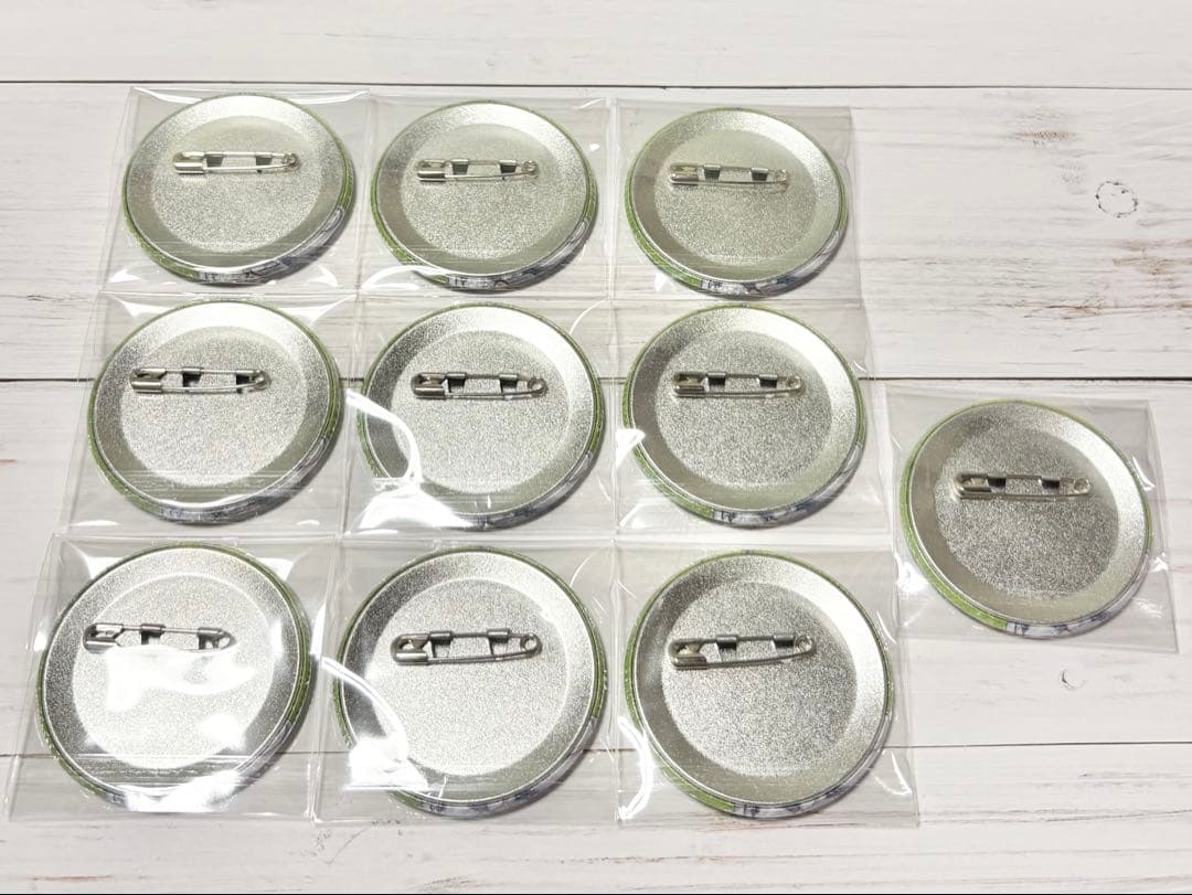 ツイステ マレウス プラチナジャケット 缶バッジ