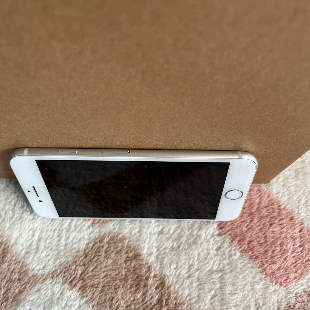 Apple iPhone 8 ホワイト 本体のみ