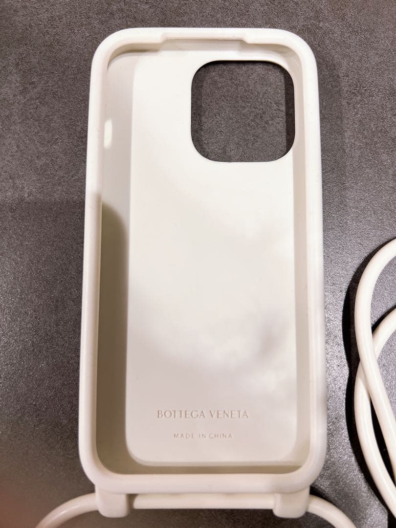 BOTTEGA VENETA iPhone13 pro ケース