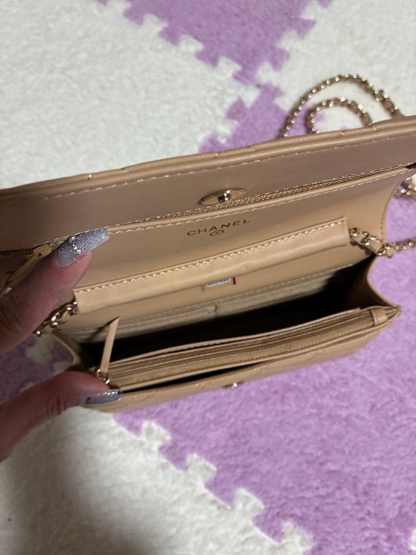 CHANEL ノベルティ ウォレットチェーンショルダー