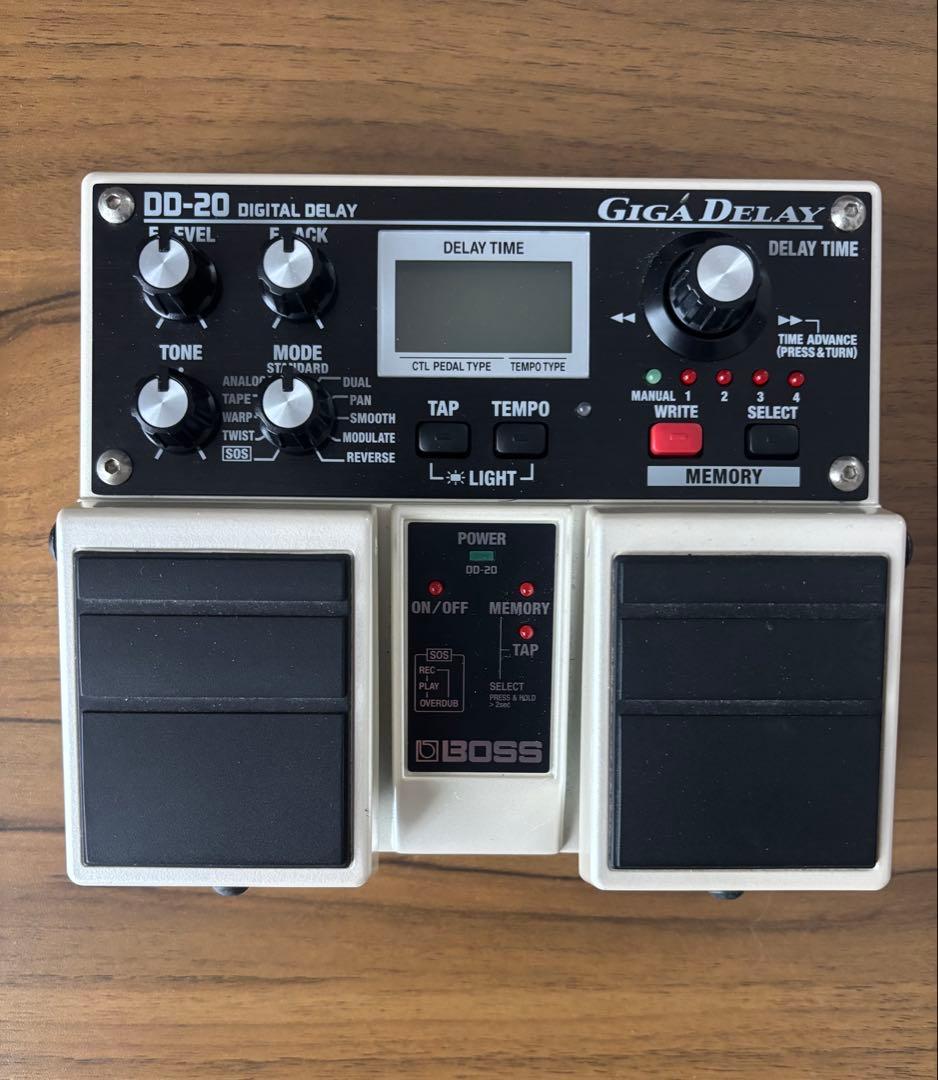 BOSS DD-20 GIGA DELAY ギガディレイ　デジタルディレイ