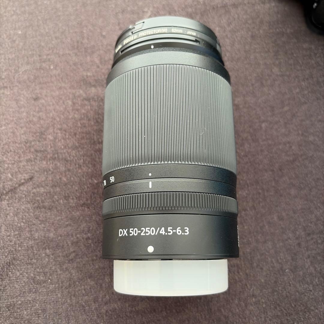 NIKKOR DX 50-250mm ズームレンズ