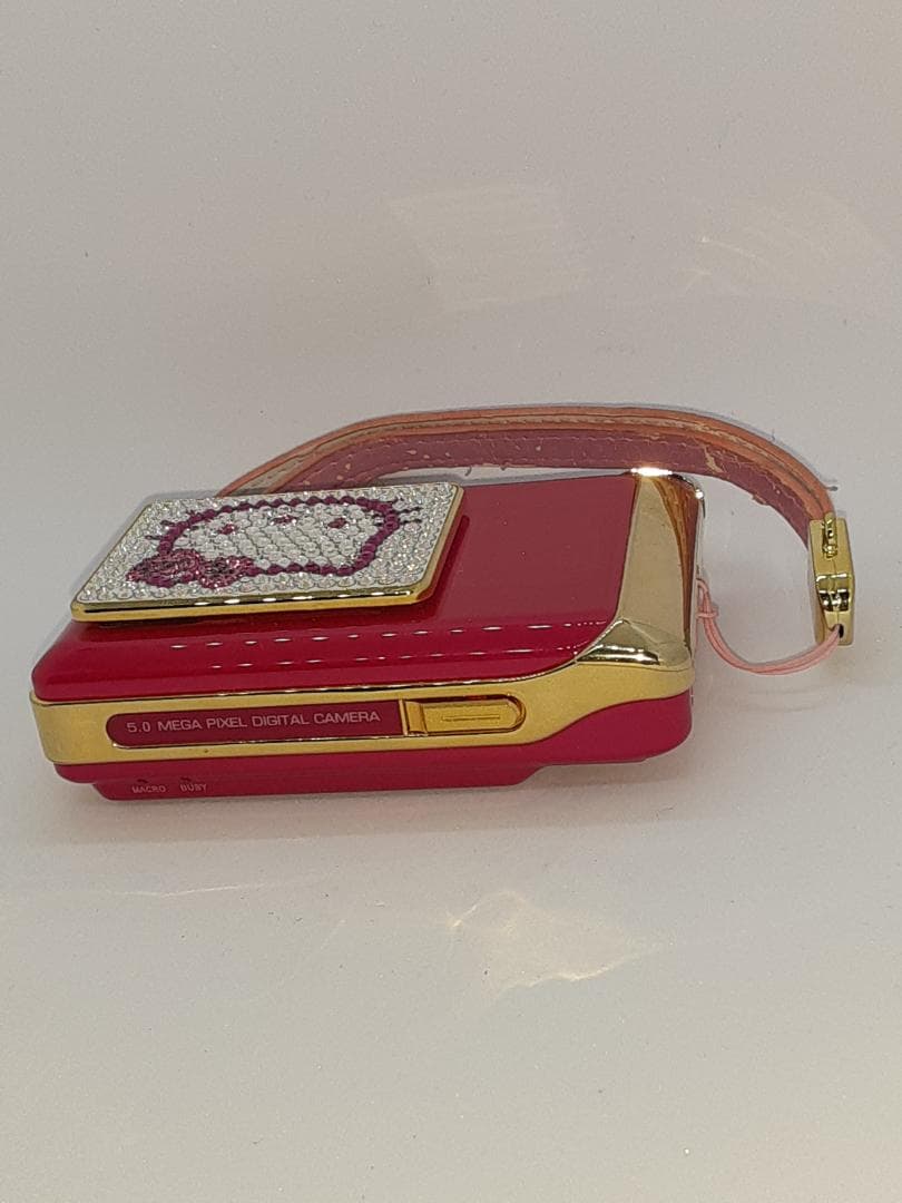 【希少品】ハローキティ　5.0MEGA PIXEL CAMERA 単４電池駆動