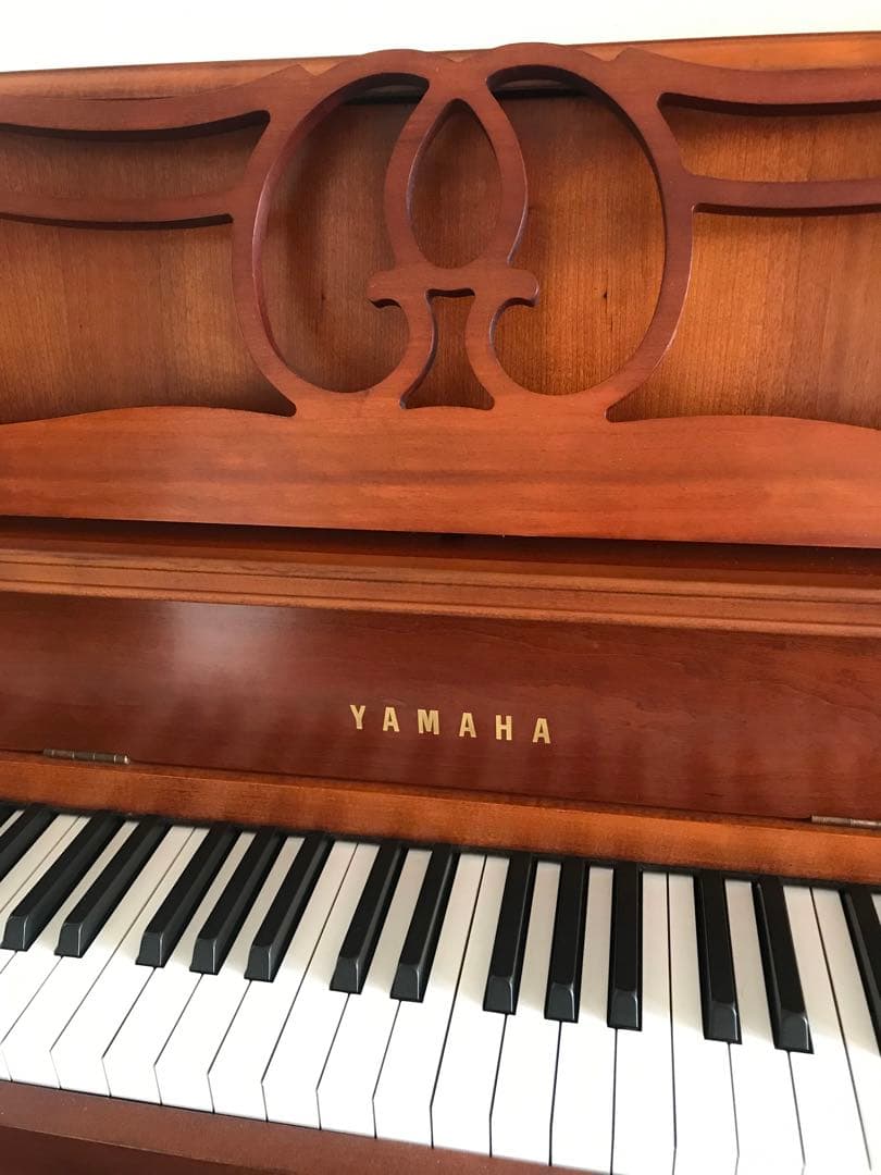 YAMAHAアップライトピアノ　USA製　貴重　88鍵