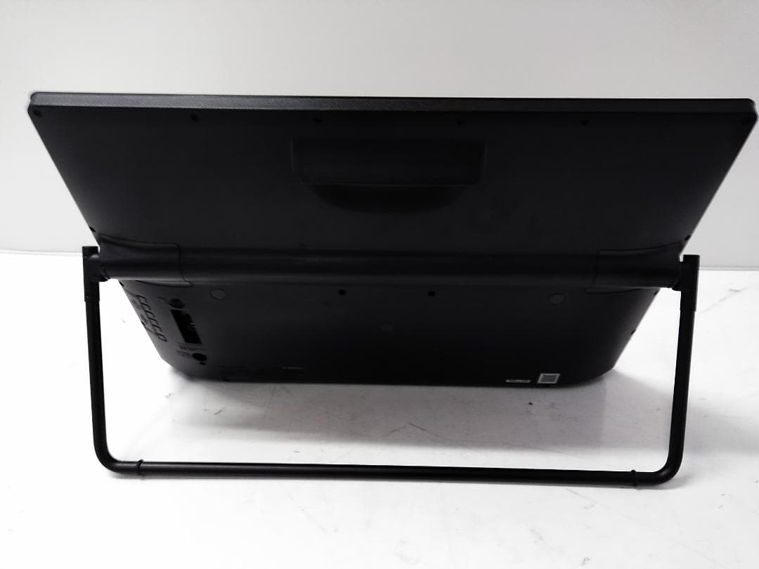 パナソニック ポータブルテレビ プライベートビエラ UN-19CFB10 19V