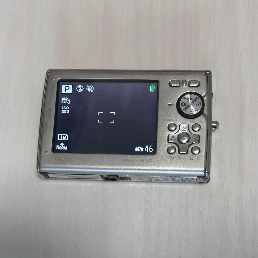 OLYMPUS デジタルカメラ