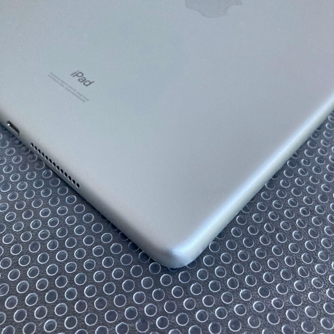 756【早い者勝ち】電池最良好☆iPad8 第8世代 32GB SIMフリー☆