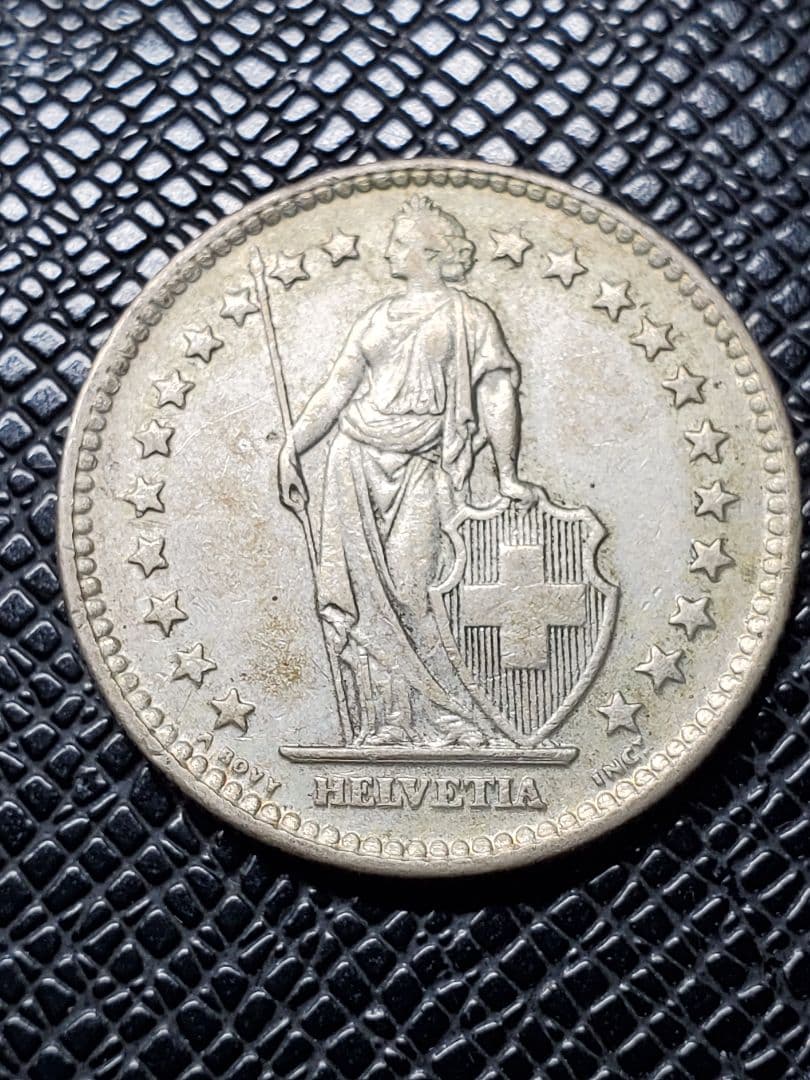 2482. 　銀貨　1960年　スイス　2フラン　ヘルヴェティア像