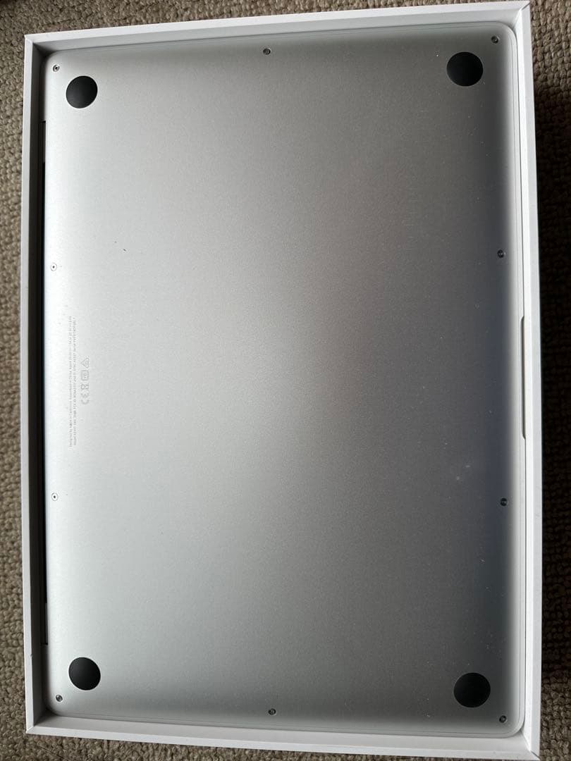Yさん【美品・箱付】MacBook Air（M1,2020） 13.3㌅ 極上