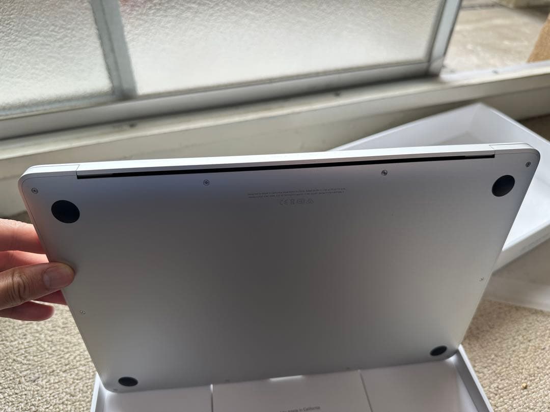 Yさん【美品・箱付】MacBook Air（M1,2020） 13.3㌅ 極上