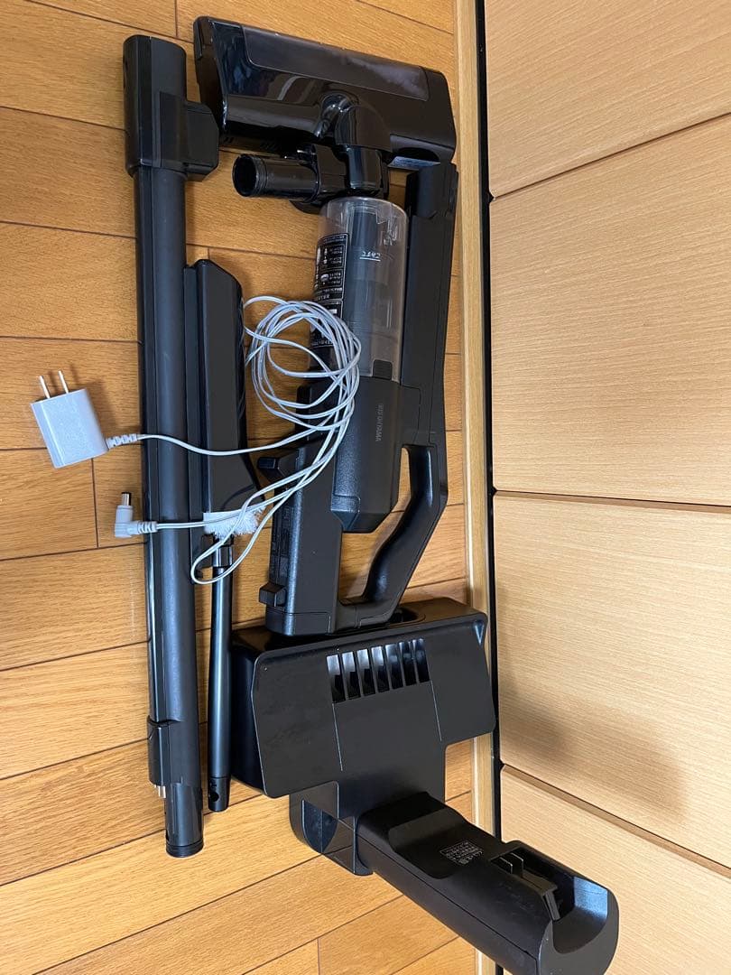 アイリスオーヤマ 充電式サイクロン掃除機 SCD-184PM-B ブラック