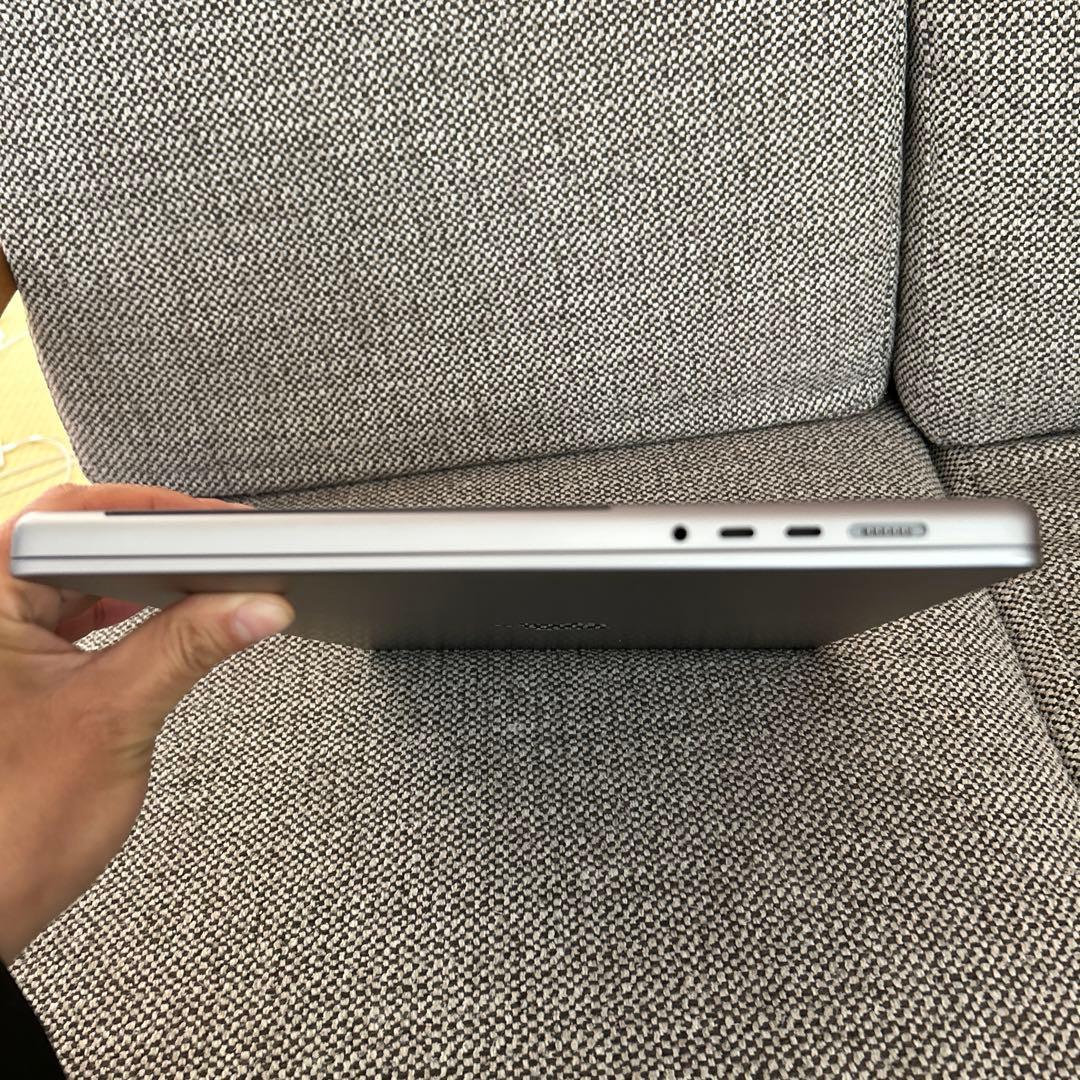 MacBookPro2021 16㌅M1 16/500GB 16core