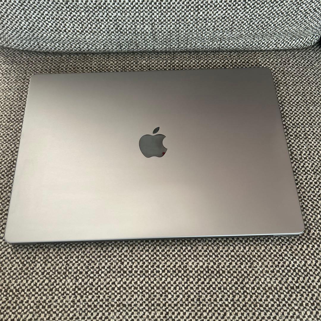 MacBookPro2021 16㌅M1 16/500GB 16core