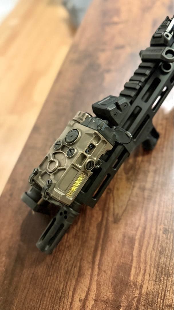 メタル製　イオテック　OGL レプリカ　NGAL DBAL RAID