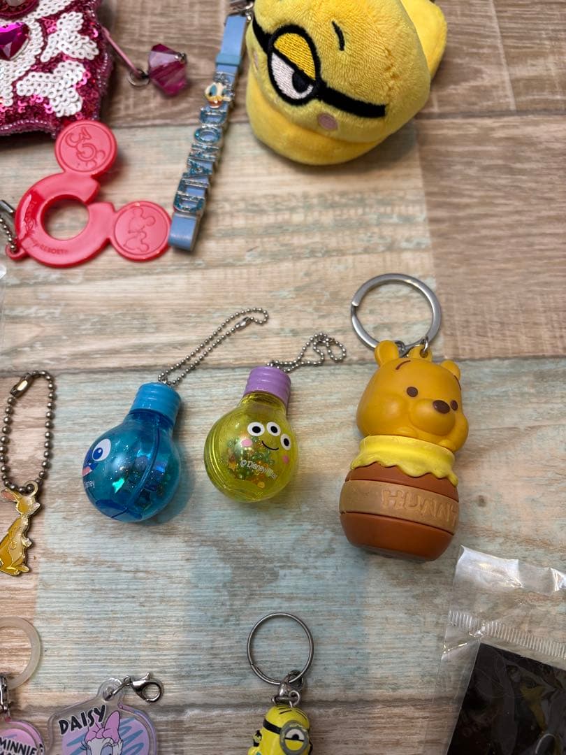 ディズニー　まとめ売り　キーホルダー　年代物もあり　レトロ　平成レトロ