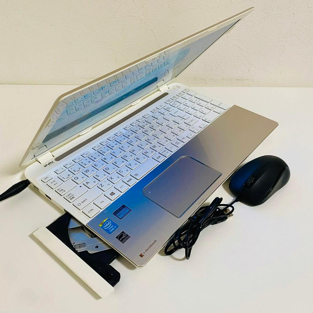 Y164 東芝ノートパソコン i7メモリ8G高速SSD WEBカメラ Win11