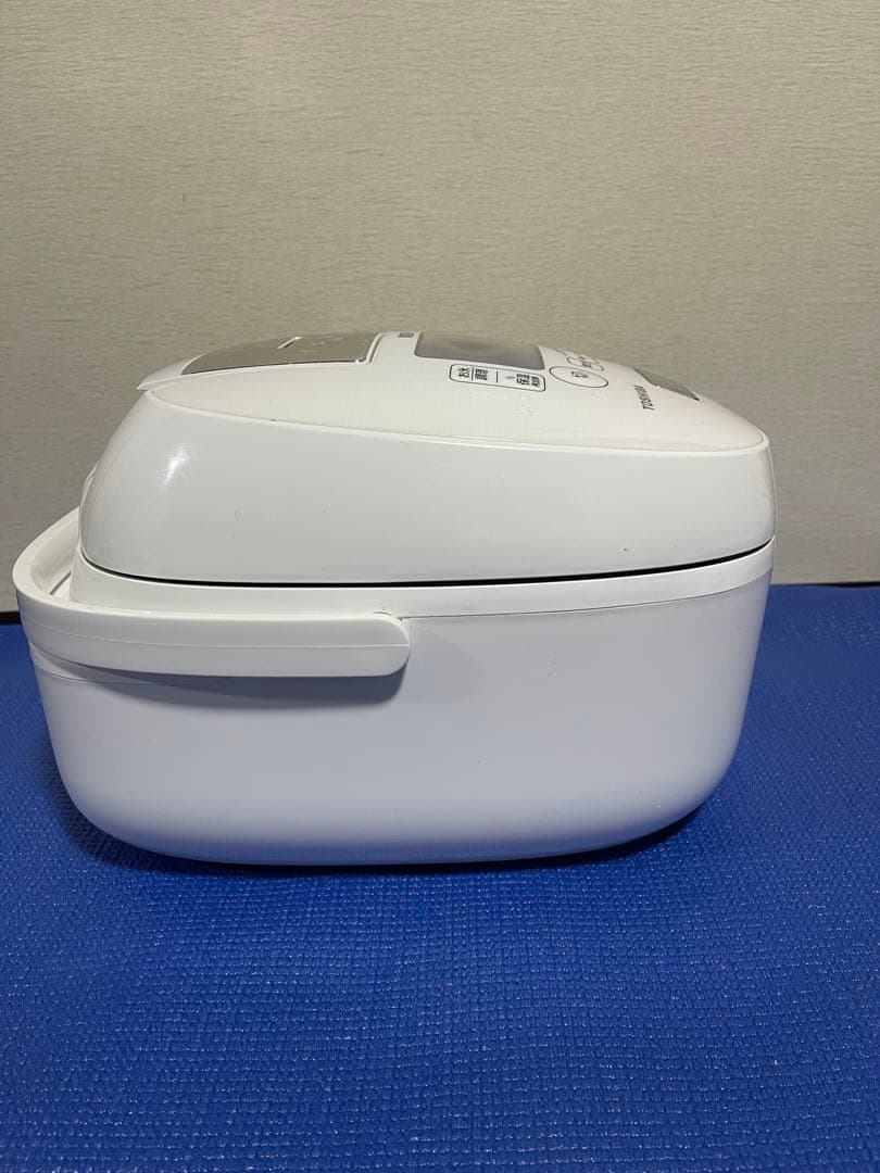 TOSHIBA RC-10VRP 炊飯器 IH 5.5合 2020年製