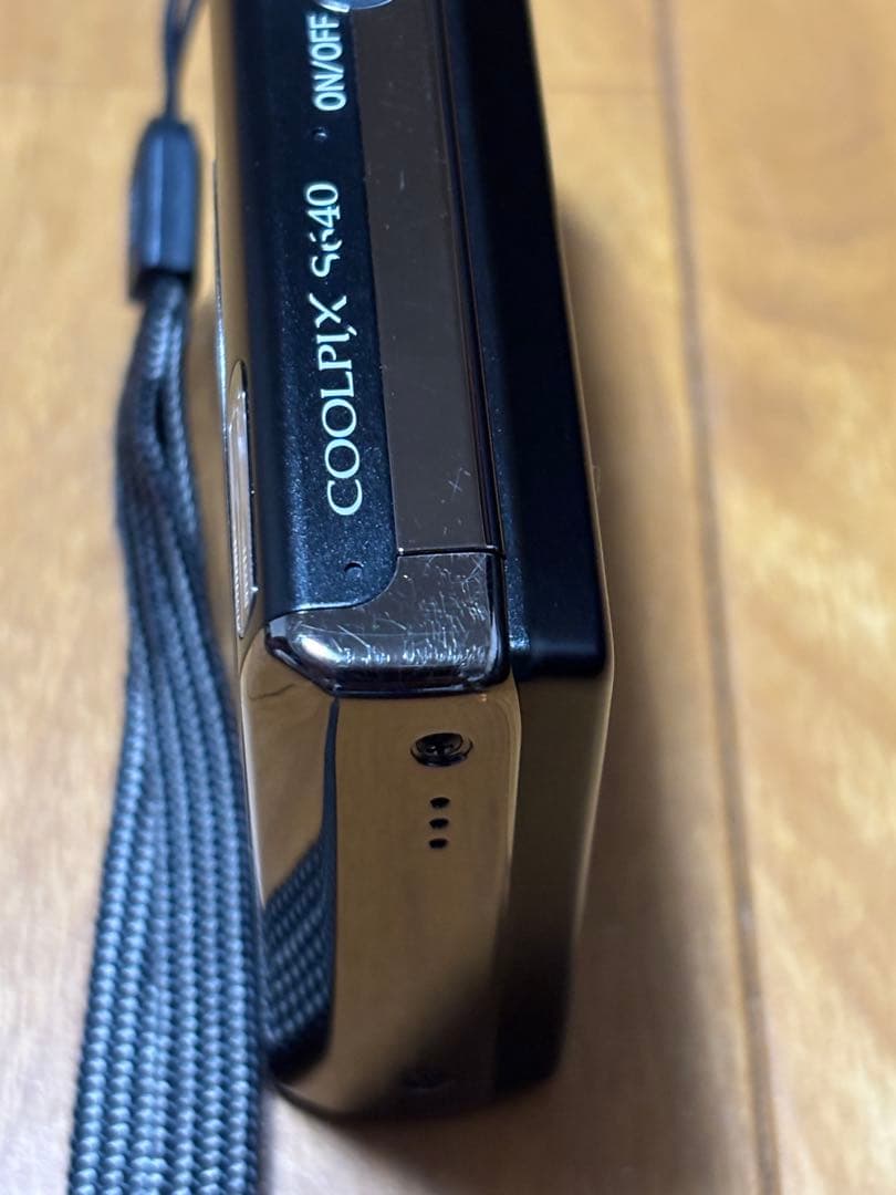 Nikon COOLPIX S640 本体と付属品