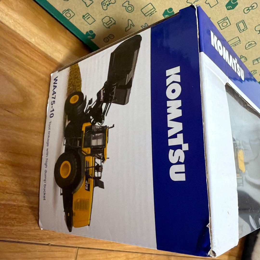 KOMATSU】コマツ　ホイルローダーWA475-10