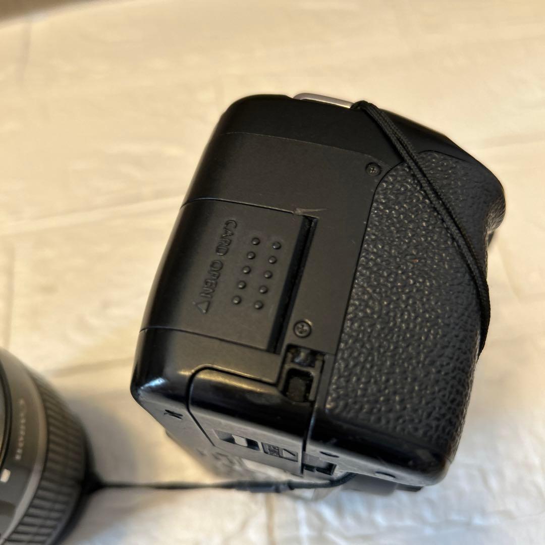 Canon EOS Kiss X3 一眼レフカメラ