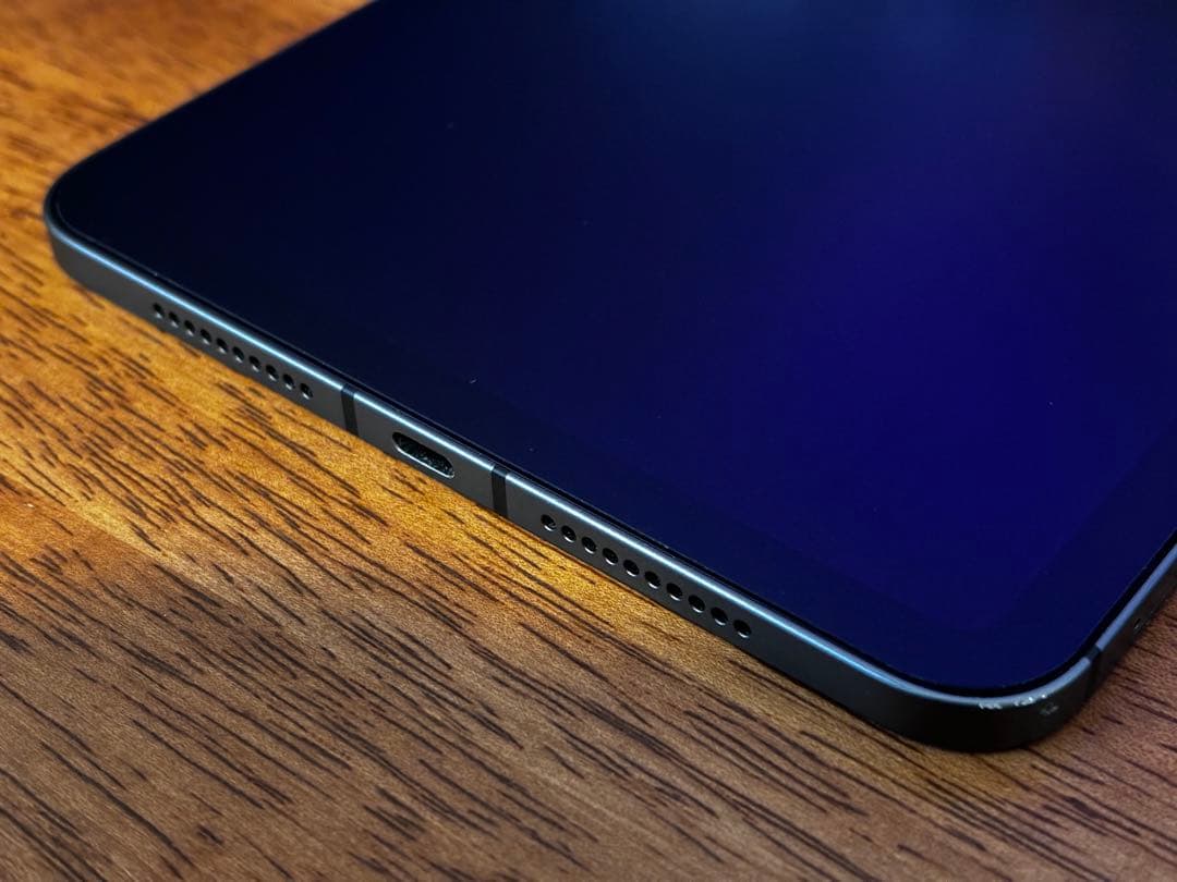 256GB iPad mini 6 Cellular Smart folio付き