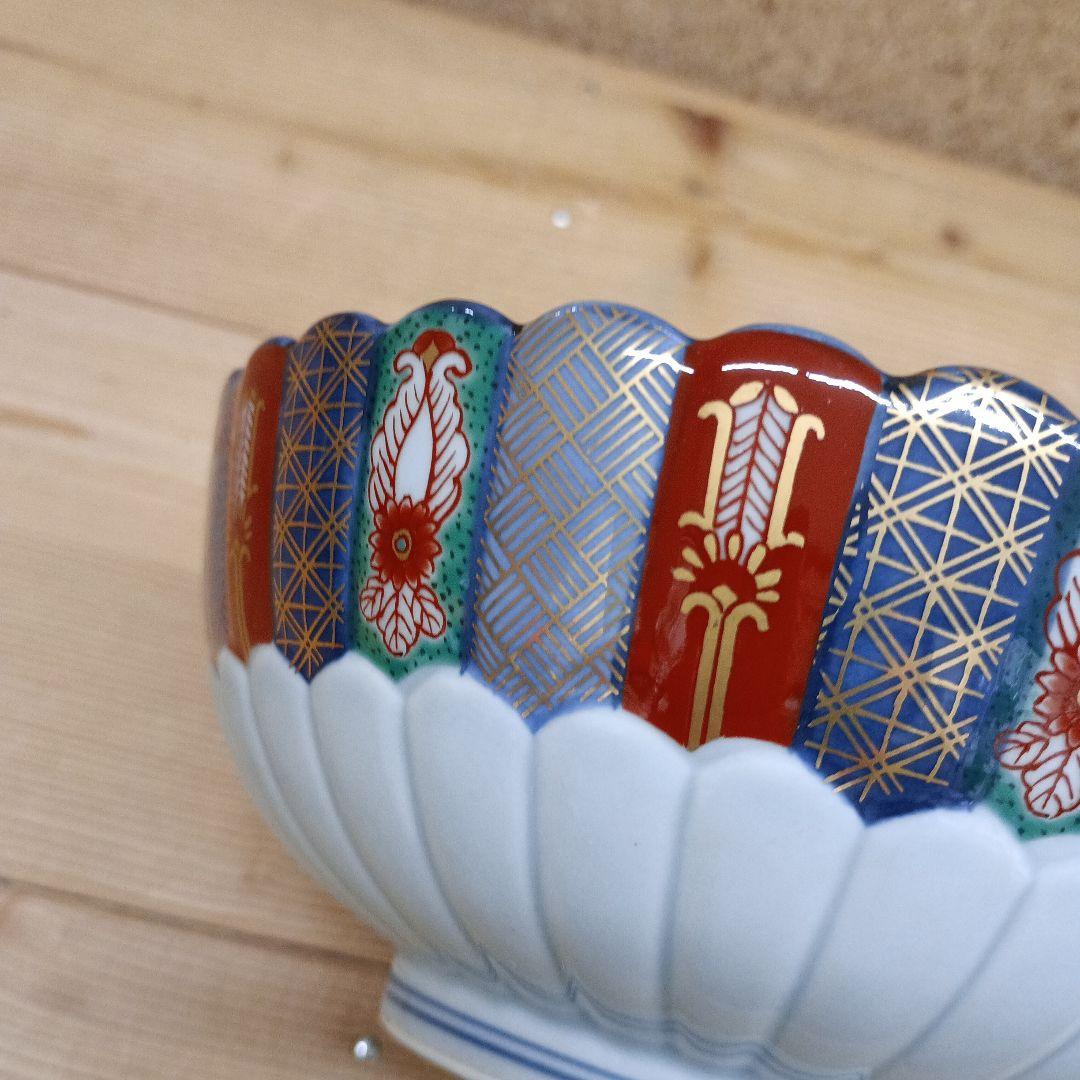 有田焼　古伊万里　林九郎　菊割　金襴　染錦地紋　盛鉢