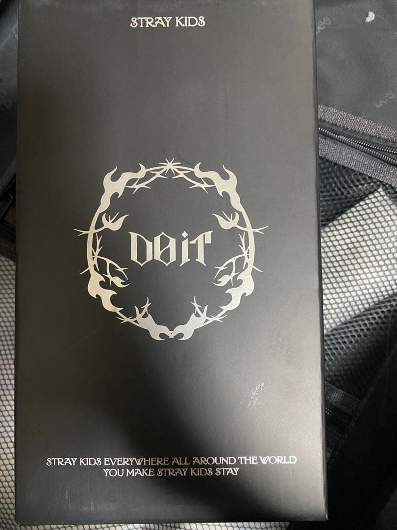 straykids ヒョンジン DOIT yizhiyu ポップアップ 保温マグ