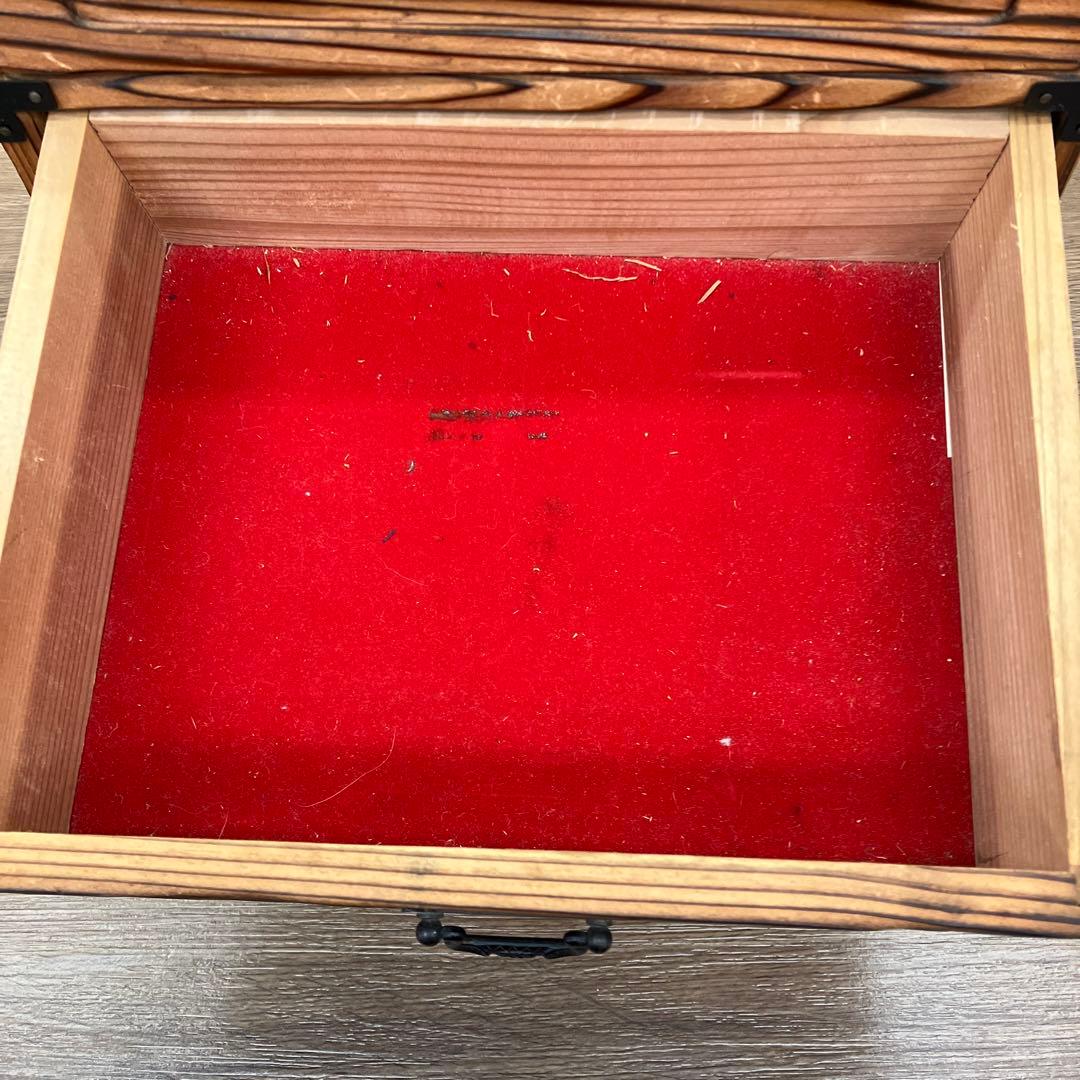 E-3 古道具 木製 小箪笥 3段 卓上収納 焼桐調 引き出し 小物収納