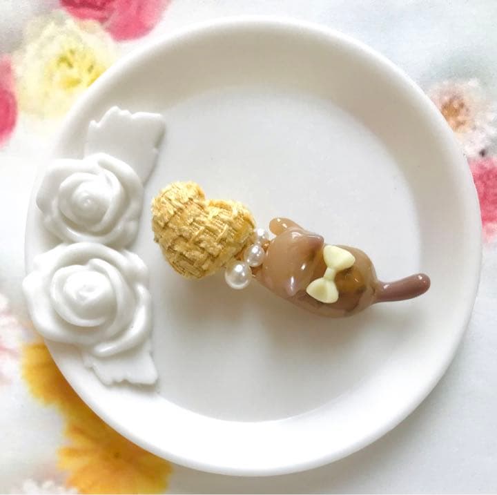 じゃれねこチャンとハート　ヘアクリップ　ヒョウ柄