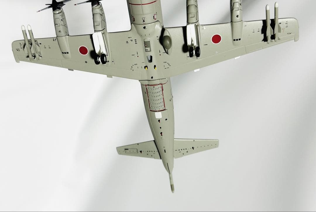全日空商事 1/200 P-3C 海上自衛隊 VP-5 TIDA滑走路プレート付