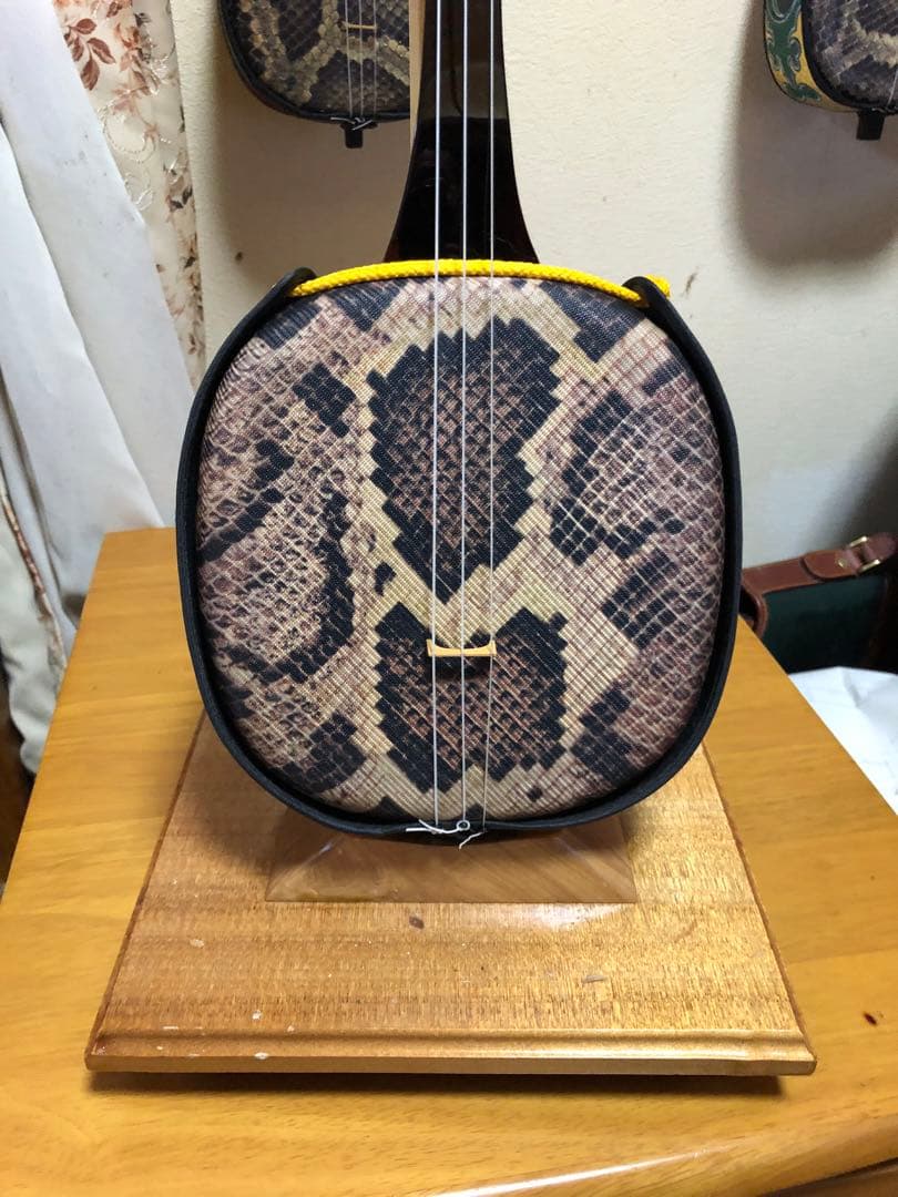 沖縄三線(マカビ)