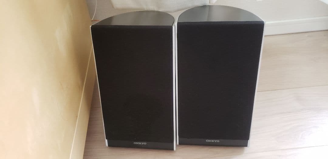 ONKYO　オンキョー製のCDコンポ　X-T1CRX