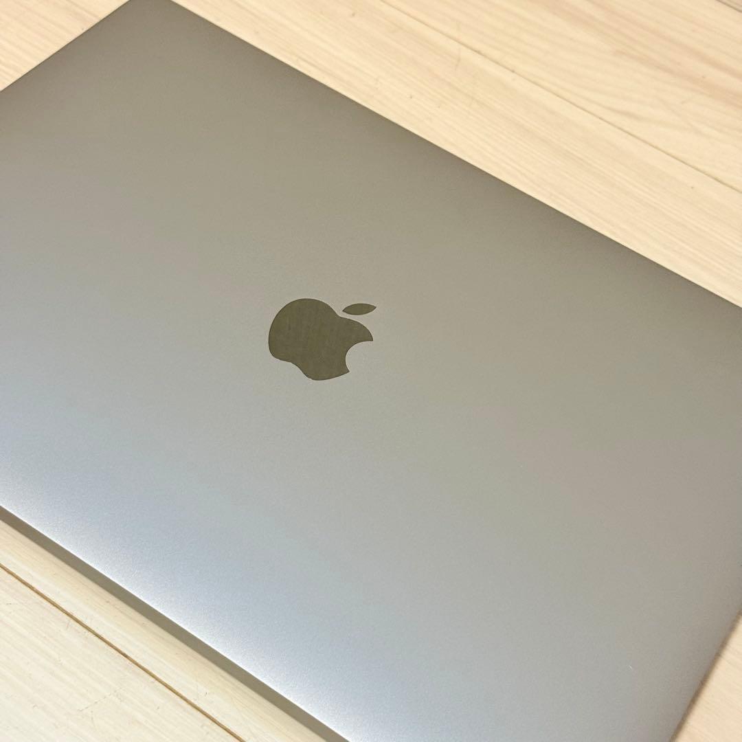 極美品　MacBook Pro M2 16GB 512GB バッテリー96%