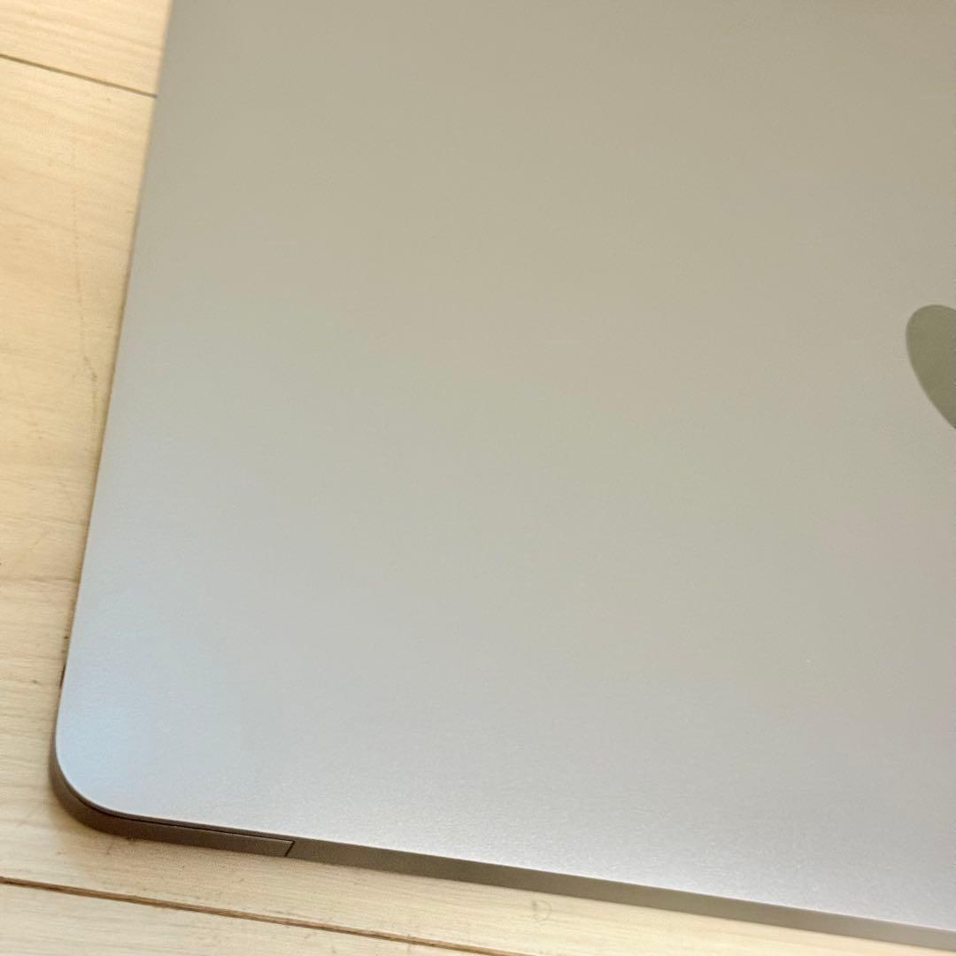 極美品　MacBook Pro M2 16GB 512GB バッテリー96%