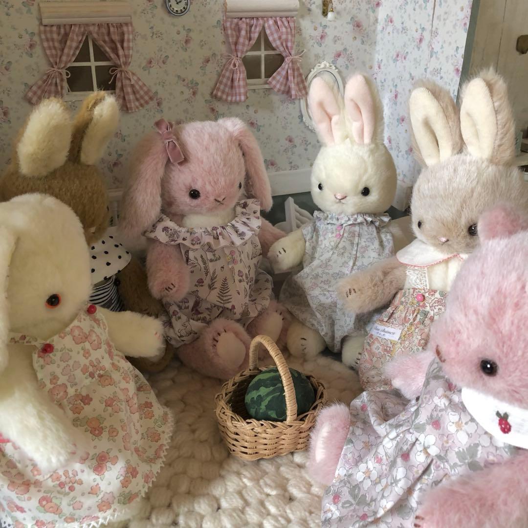 ハンドメイド　pink 花耳ライオンロップちゃんの夏休み