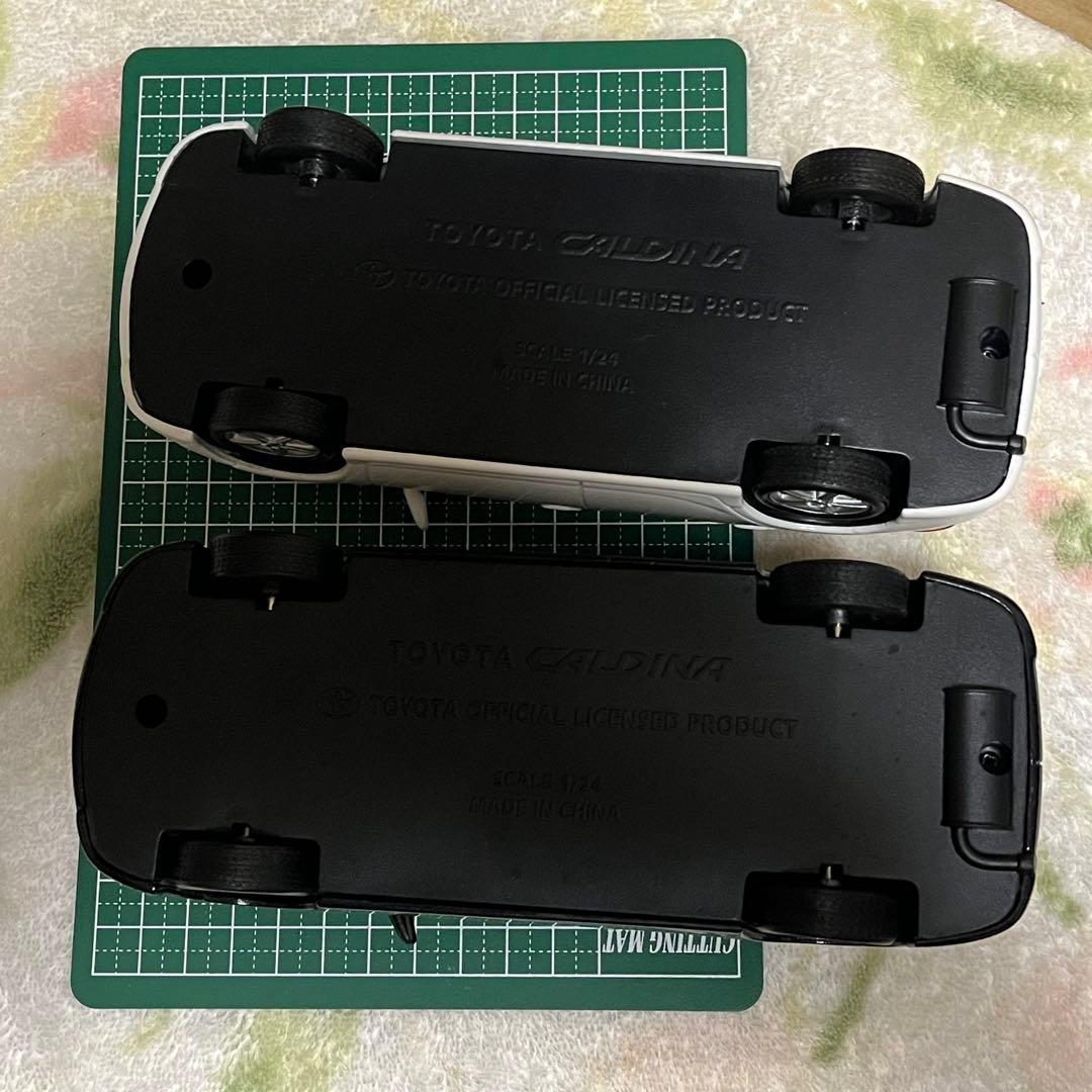 トヨタ　カルディナ TOYOTA CALDINA 1/24 スケール　ミニカー