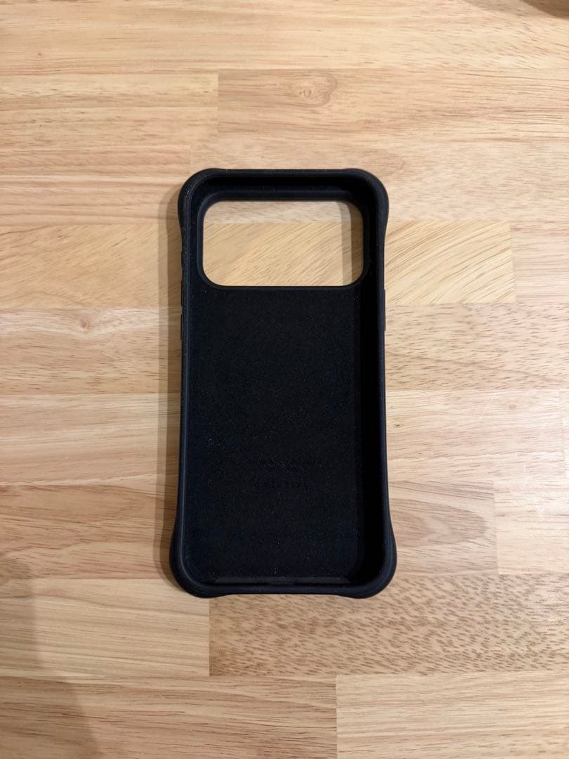 casetifyウェーブシリコンケースiphone 17pro max用