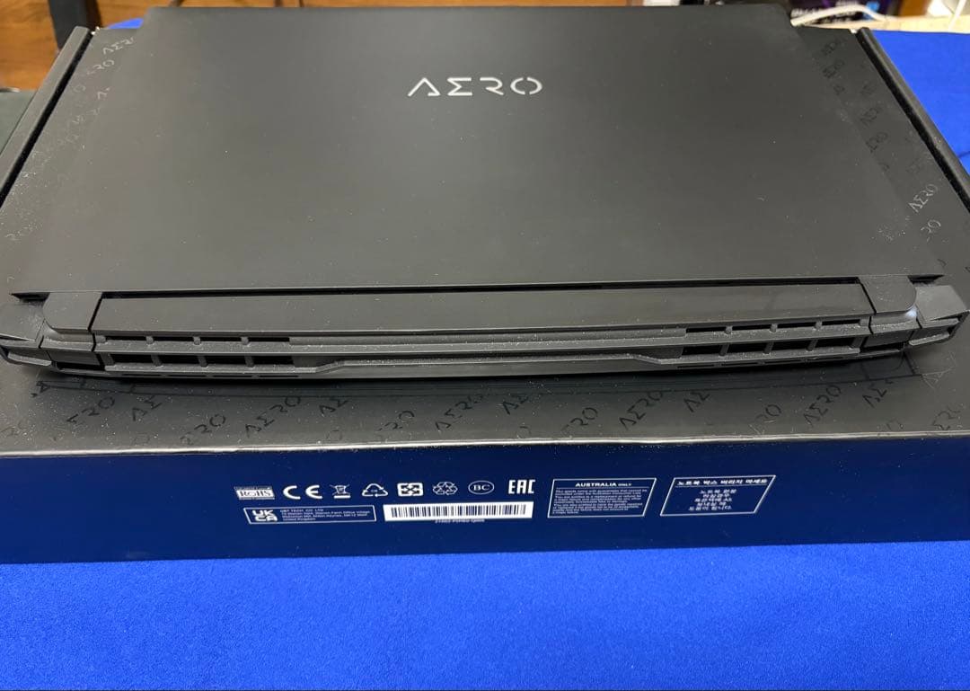 【メモリ64GB/4K有機EL】GIGABYTE AERO 5 クリエイターPC