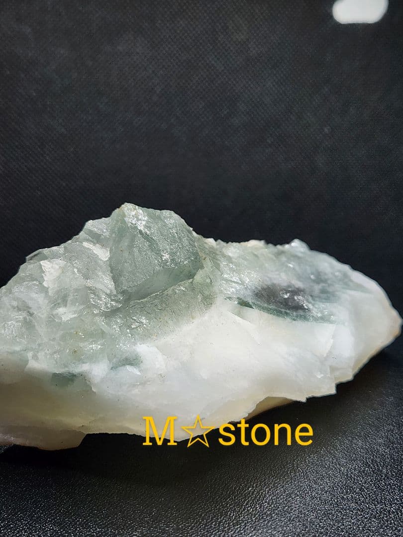 ☆レア国産鉱物☆超美品蛍石☆平岩鉱山